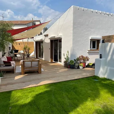 Mini Independante A 350m De La 펜션 루키아나