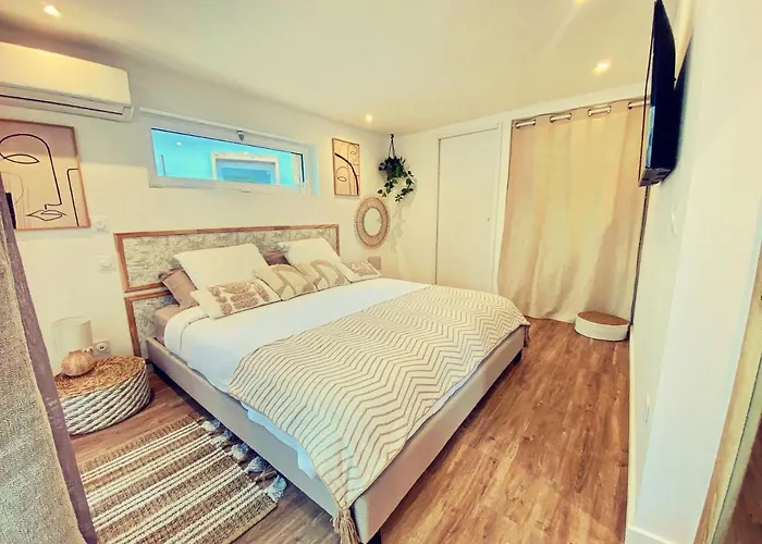 Mini Independante A 350m De La * Lucciana (Corsica)